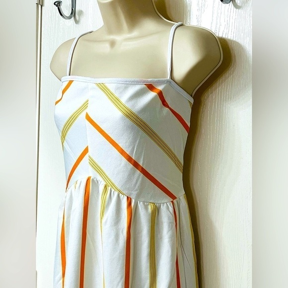 🟢 Unbranded White Sundress with Orange Stripes - Picture 3 of 9